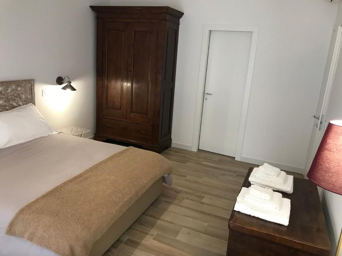 Bellhome 1 - Elegante Appartamento Nel Centro Di Bari Dış mekan fotoğraf